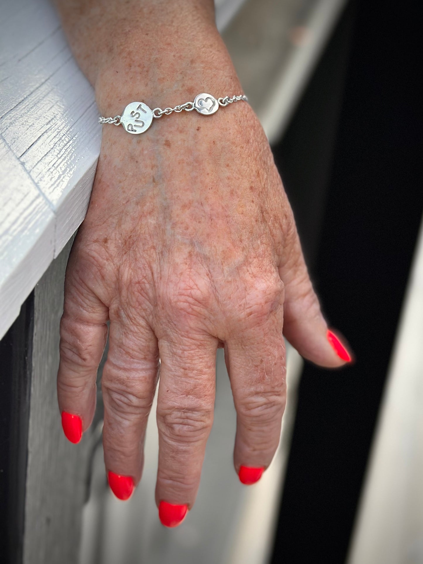 PUST OG HJERTE ARMBÅND