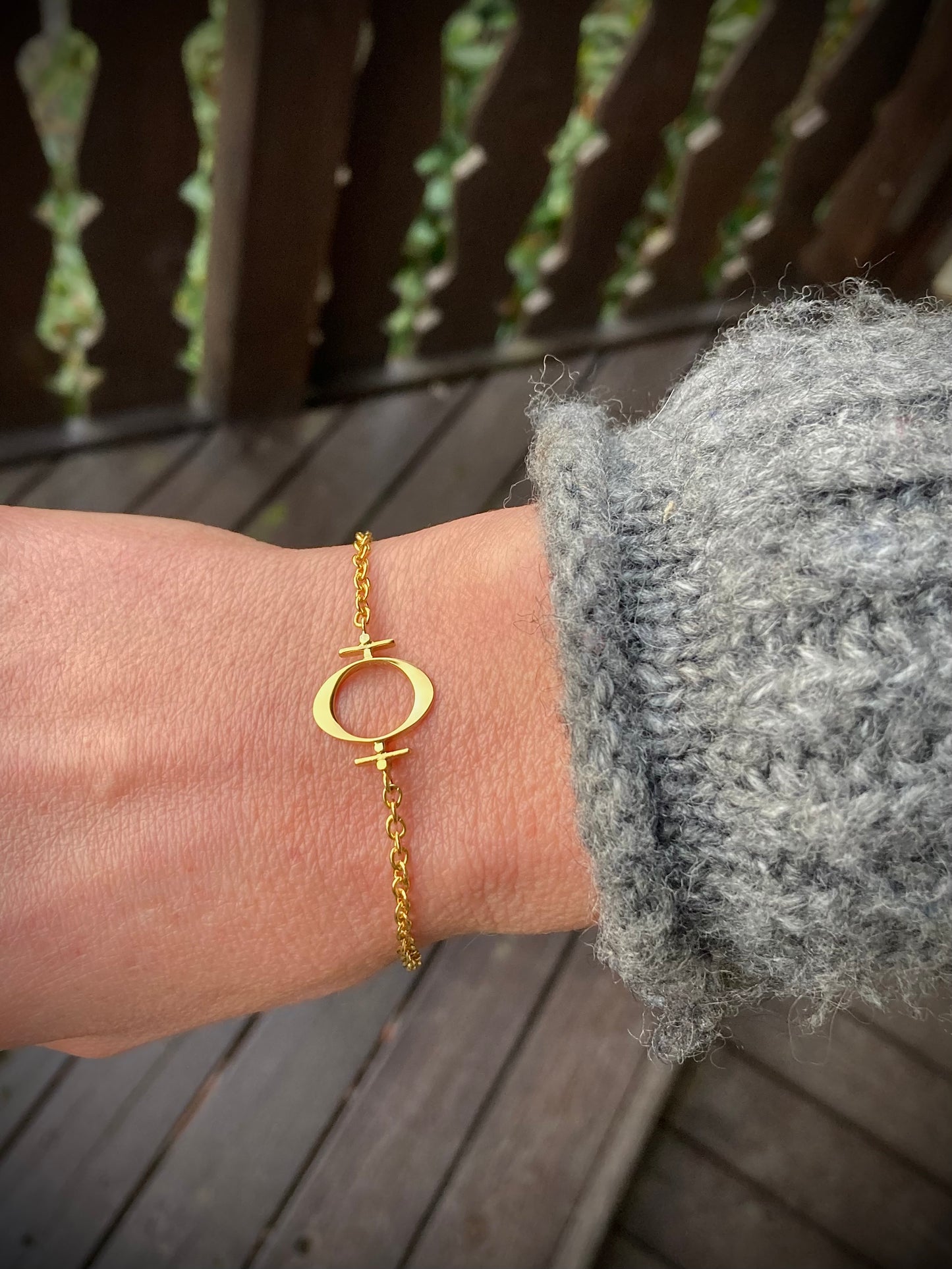 FEMINA ARMBÅND
