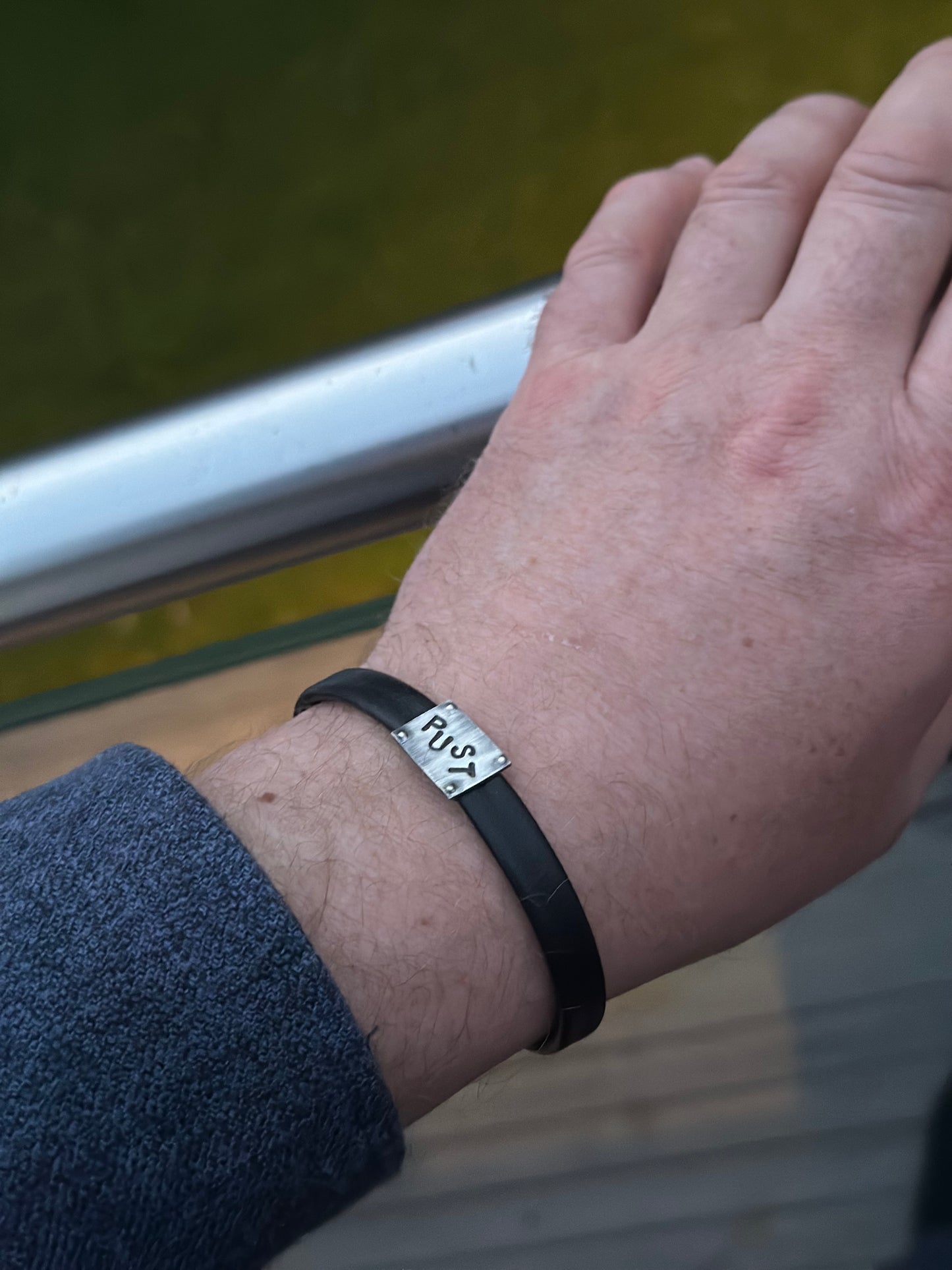 PUST HERRE ARMBÅND