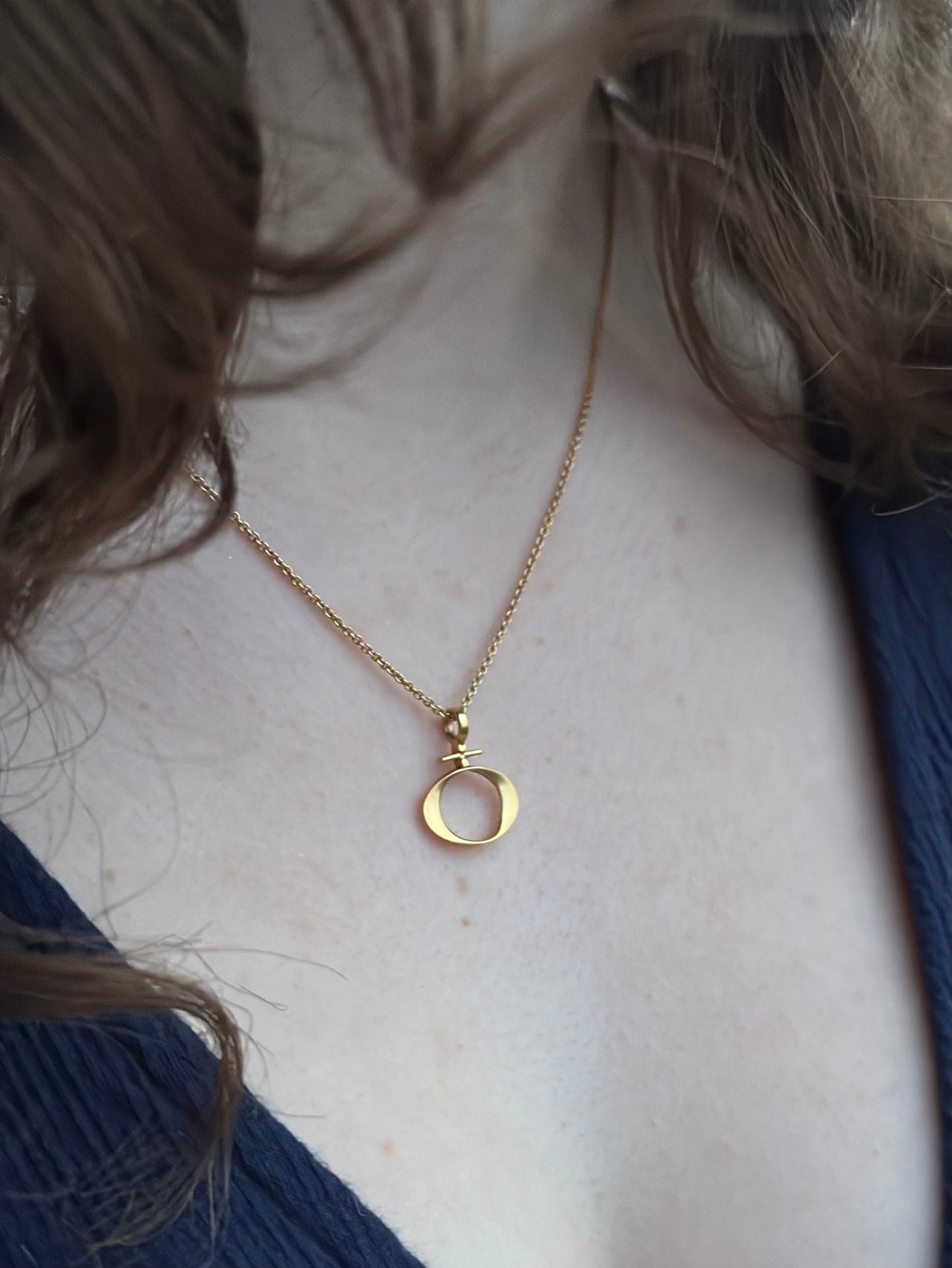 FEMINA HALSSMYKKE